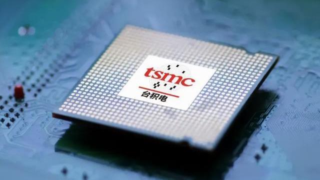 华硕|华为任正非的呼吁该重视了！美传出大动作，这是要公开“抢人”？