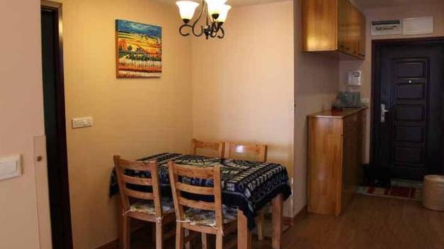 晒晒老公装修的66平新房，全屋实木家具，原生态的感觉太赞了！