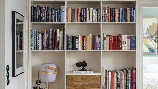 发现一个温暖的三口之家，清新明亮，又美又有品，令人深感治愈