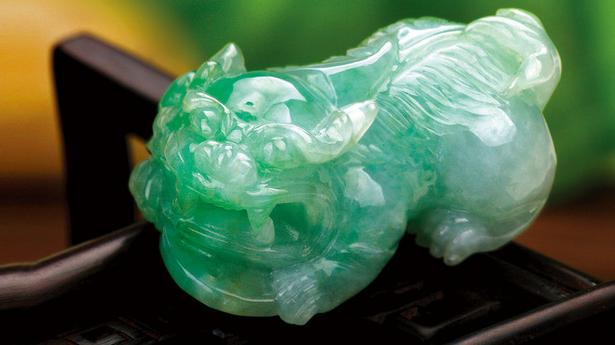 翡翠|和翡翠很像的几种玉石，购买时一定仔细分辨，千万不能轻信商家