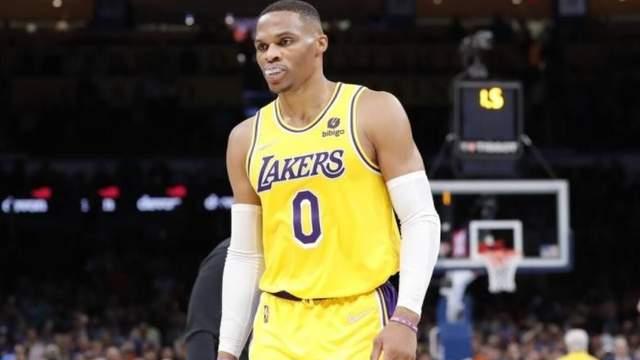 篮球|一场出手48次！盘点NBA季后赛十大单场最高：篮球皇帝多次上榜！