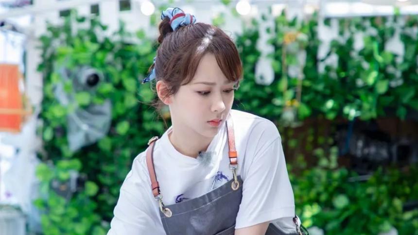 杨紫|杨紫最讨人喜欢的地方，不仅是活泼的性格，更是她对初心的坚持