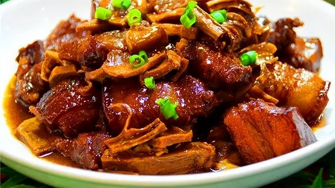 笋干|4月，碰到这菜别手软，买100斤，晒干后冻起来，随吃随取，真省事