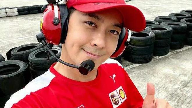 林志颖|林志颖多年赛车拿冠军拿到手软，车技绝对是一流，比中国大多数人的车技都要强很多