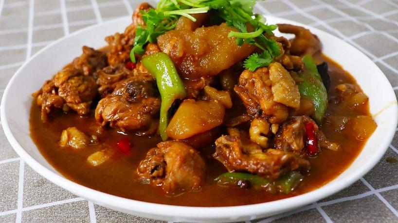 大蒜|做菜时，遇到这5种情况别放大蒜！有人常常弄错，难怪做菜不好吃