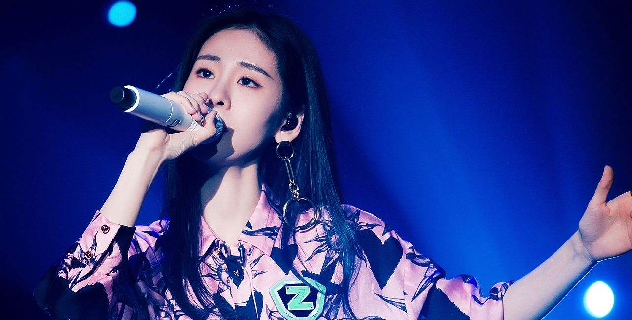 邓紫棋|各大音乐平台女歌手排名，前五名歌手里，她是最受宠的女歌手