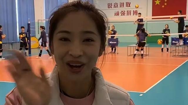 李盈莹|天津女排迎好消息！李盈莹等9人或已进国家队，不见是为更好相见