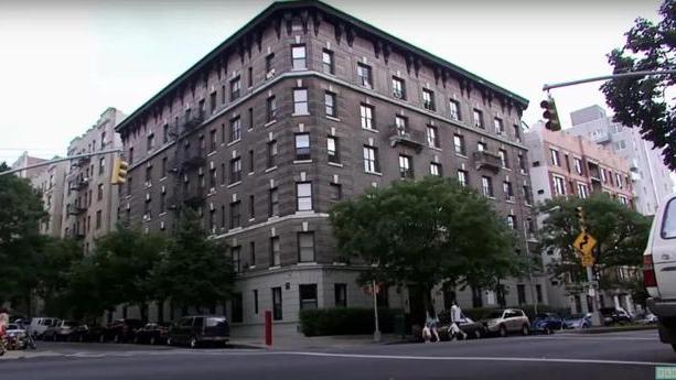 省钱届的“天花板”来了，8年不买衣服，9个月还完房贷，佩服！