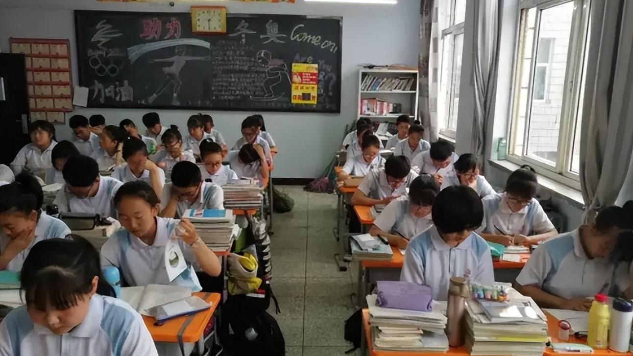 教师|未来成“香饽饽”的三类教师岗，待遇从优缺口大，师范生要留意