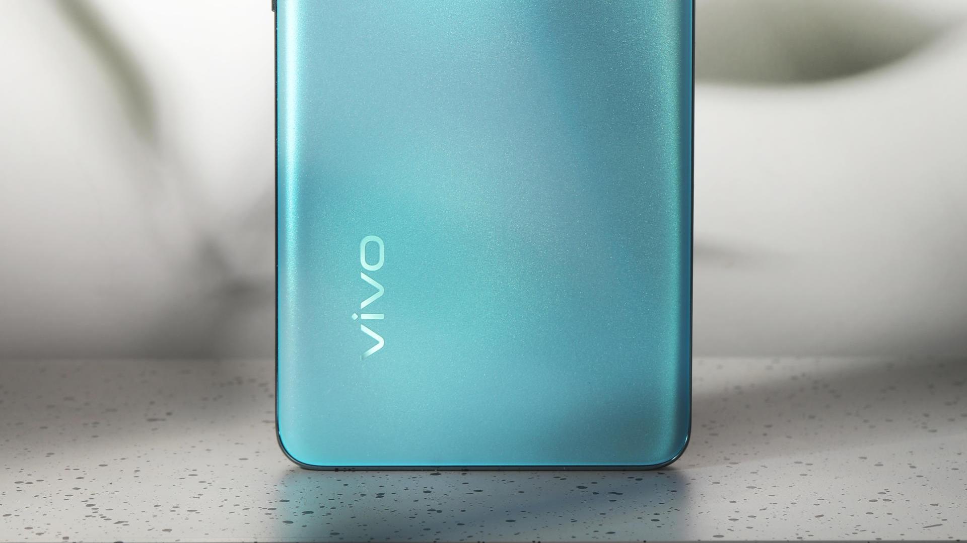 机器人|想要清凉一夏？vivo S15美图来袭，“盛夏”配色尽显凉意