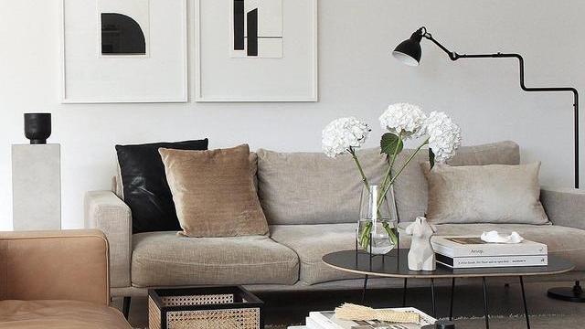 装修给家做减法，温柔大地色，含蓄内秀黑白灰，营造一种克制的美