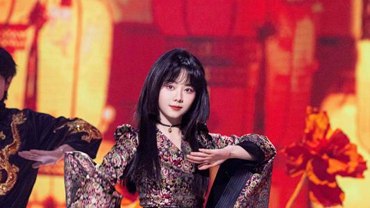 王牌对王牌|缺少较真的刘涛，关晓彤的空姐装，也救不了《王牌对王牌》的平庸