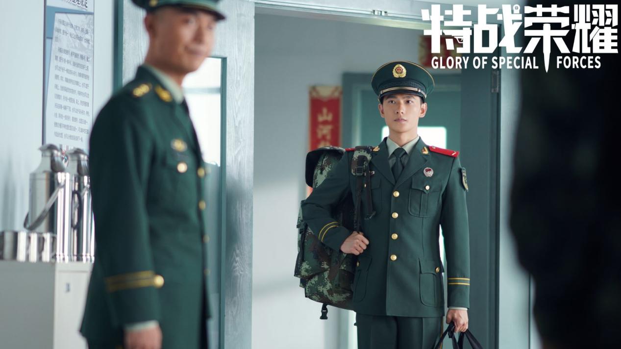 杨洋|果然，军校出身的杨洋，还是最适合演军人！