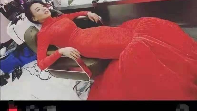 小姐姐 45岁舒淇又减肥？鱼尾裙尽显凹凸曲线，丰腴上围吸睛全身无赘肉