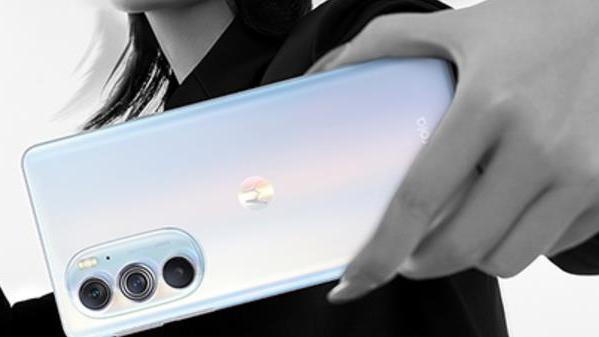 gen.g战队|内卷如此严重，256GB+骁龙8Gen1，这款手机售价仅两千七，太值！