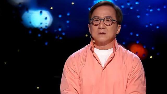 成龙|怎么办脱口秀播到现在，终于知道节目组第一期为什么请成龙了