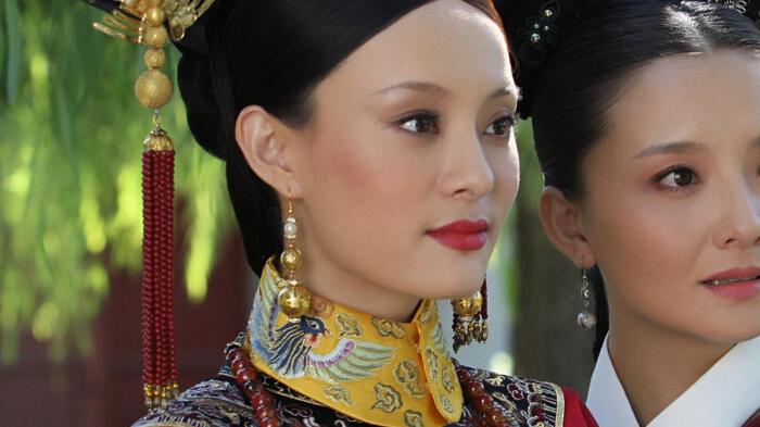 孙俪|《甄嬛传》能封神，还有妆容的功劳？让当时29岁的孙俪美回少女了