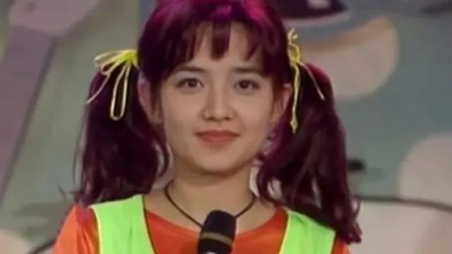 范晓萱|那个剃寸头、打舌钉、任性摘掉子宫的范晓萱，比你想的还要狠