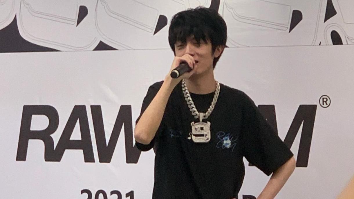 食神|姜云升主理品牌海报文案被指侮辱女性，网友：凭什么定义好女人？