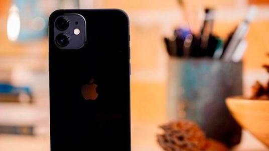 iphone12|iPhone12要凉了！荣耀发布“打孔屏iPhone12”，价格仅1599