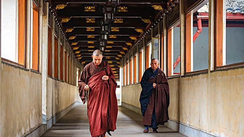 便秘|90岁老奶奶血管仅有60岁，秘诀不是多运动，而是常做2件事