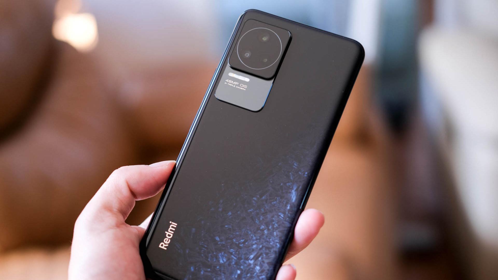 红米手机|K50上手不吐不快，又狠又能打，值得买吗？