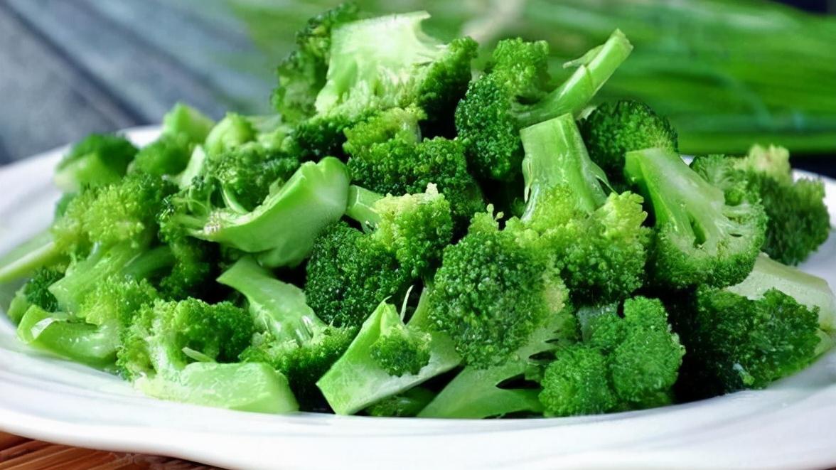 营养膳食 多吃以下三种食物，有助于清理肠道，减肥瘦身，试试看