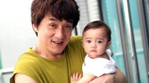 成龙|他3个月就和成龙搭戏，备受古天乐宠爱，13年后的他成这样！