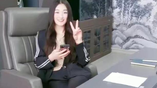 陈亚男|陈亚男正式复出，改变风格，清空之前视频宣称与自己和解