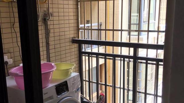 农村来的表哥，硬生生把小区房装成了农村房，这效果果真不懂欣赏