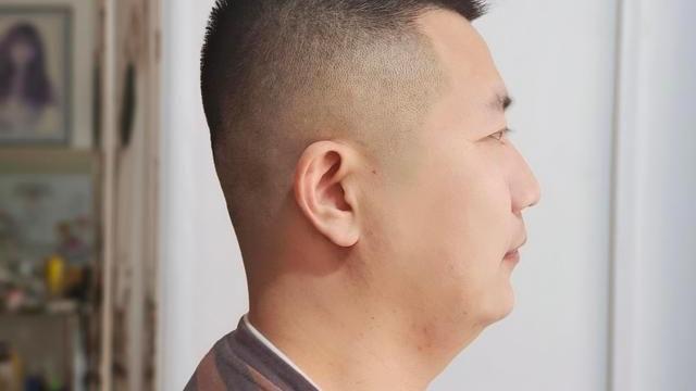 男士发型 今春流行男发100多款，时尚有型超级帅气，快快收藏吧
