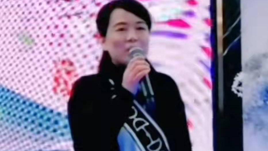 阚清子|许敏晚会上最新声明，坚定查找真相，网友留言：还在继续表演