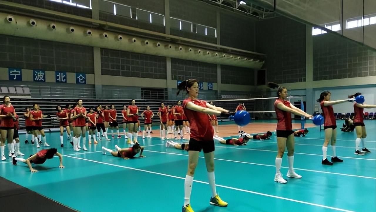 李盈莹|李盈莹又瘦了！面对央视公布好消息，女排袁心玥也有新收获