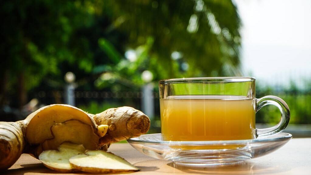 脂肪酸|调理脾胃“姜”做主！睡前一杯热姜水，醒胃开脾、预防动脉硬化！