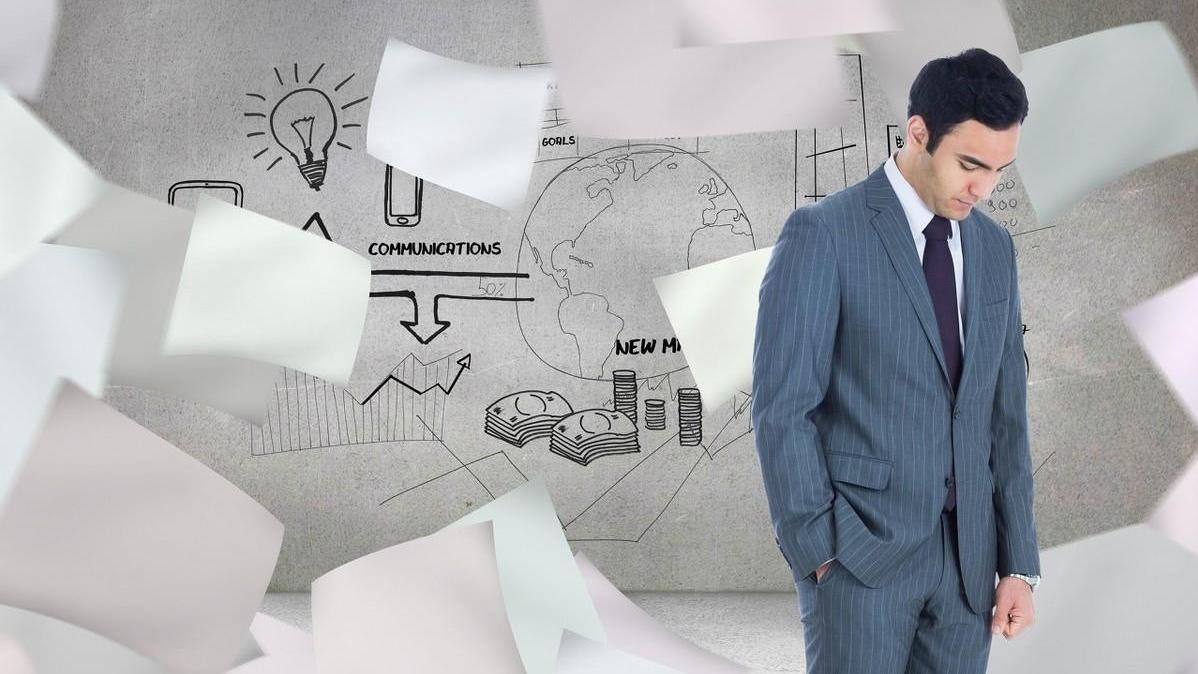 贞贞|职场小人多，这3种情况要注意，别中了小人的圈套也不知