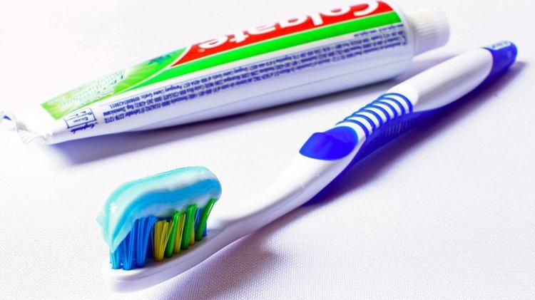 医生|提醒：2种牙膏可能存在致癌风险！购买时请注意甄别