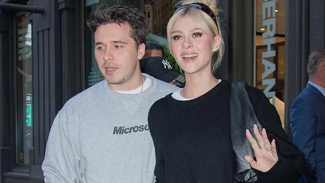 |大布与妮可拉高调现身，牵手展示巨型钻戒，透露metgala晚会细节