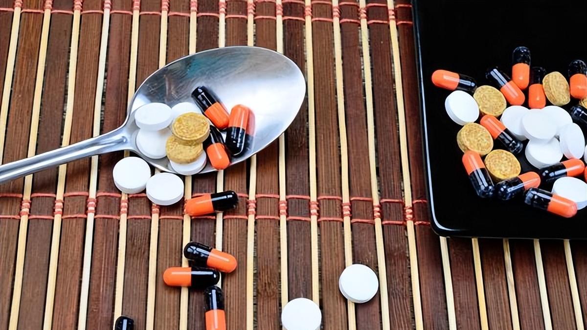 止痛药|哪里疼就吃点止痛药？关于止痛药的7个用药误区，多数人都犯错了