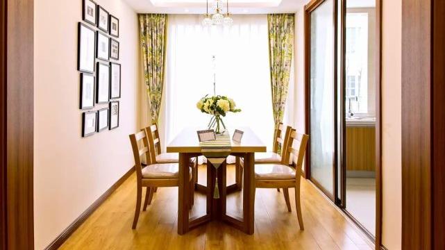 75平现代风二居室，全屋用原木色回归自然，散发清新闲适的气息