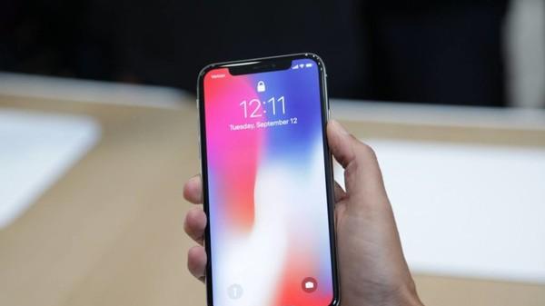 液晶显示器|OLED屏和LCD屏有什么不一样？谁更好？终于搞明白了