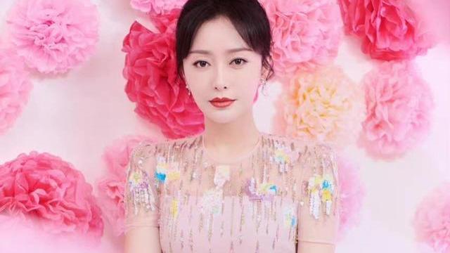 秦岚|明晚开播！秦岚又一新剧来袭，携手5位实力派，演员阵容不错