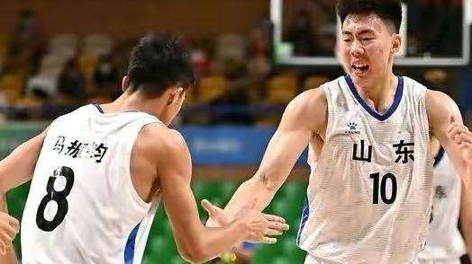 宫鲁鸣|山东最新消息！提拔5个新星，将三方交易留高诗岩，宫鲁鸣已离队