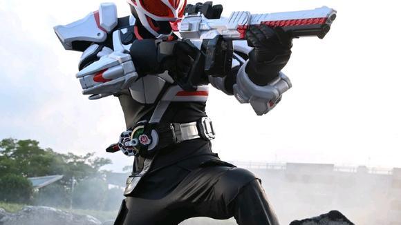 狐狸|假面骑士geats设计图：最简洁的素体，形态切换类似超级变化形态