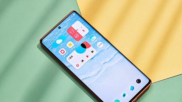 支付宝|建议继续等一等，有4款新机已在路上，vivo、小米、三星都在内