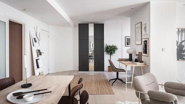 这个家有点意思，64平阳光房住出了贵族气质，落地窗客餐厅全都有