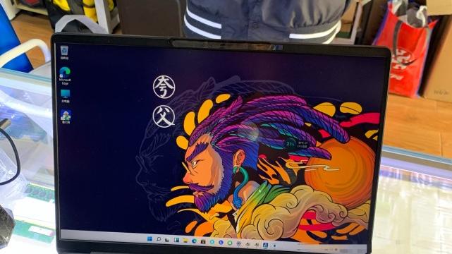 联想|大学生5500买的电脑，买来不到两天就要2500卖掉，这是怎么回事？