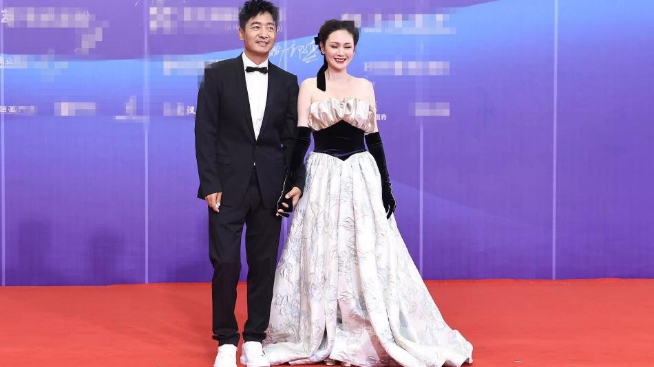 容祖儿|百花奖红毯：邓超、杜江、朱一龙、黄明昊、周深等男星“比帅”