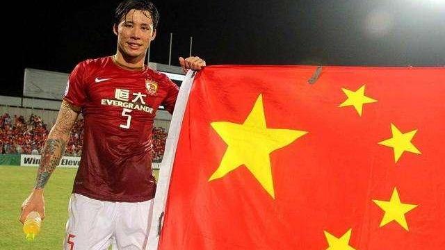 国足|国足为何被0-2横扫？赛后大巴车上一幕给出了答案，球迷寒心了