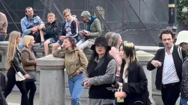 马思纯|34岁马思纯和张哲轩聚餐！衣着大胆疑在哺乳期