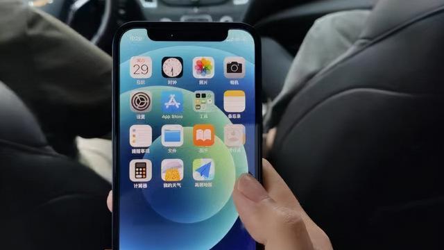 苹果|从高端市场跌至低端市场，跌至1376元，苹果A13+iOS系统